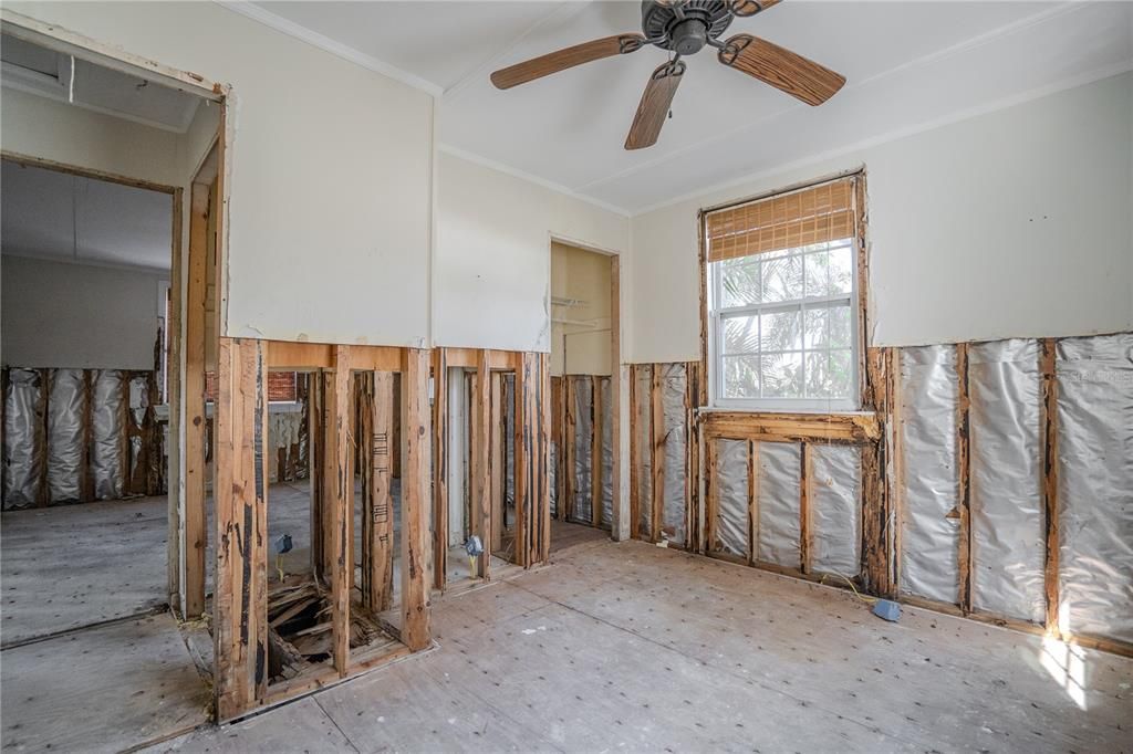 En Venta: $399,900 (4 camas, 3 baños, 1149 Pies cuadrados)