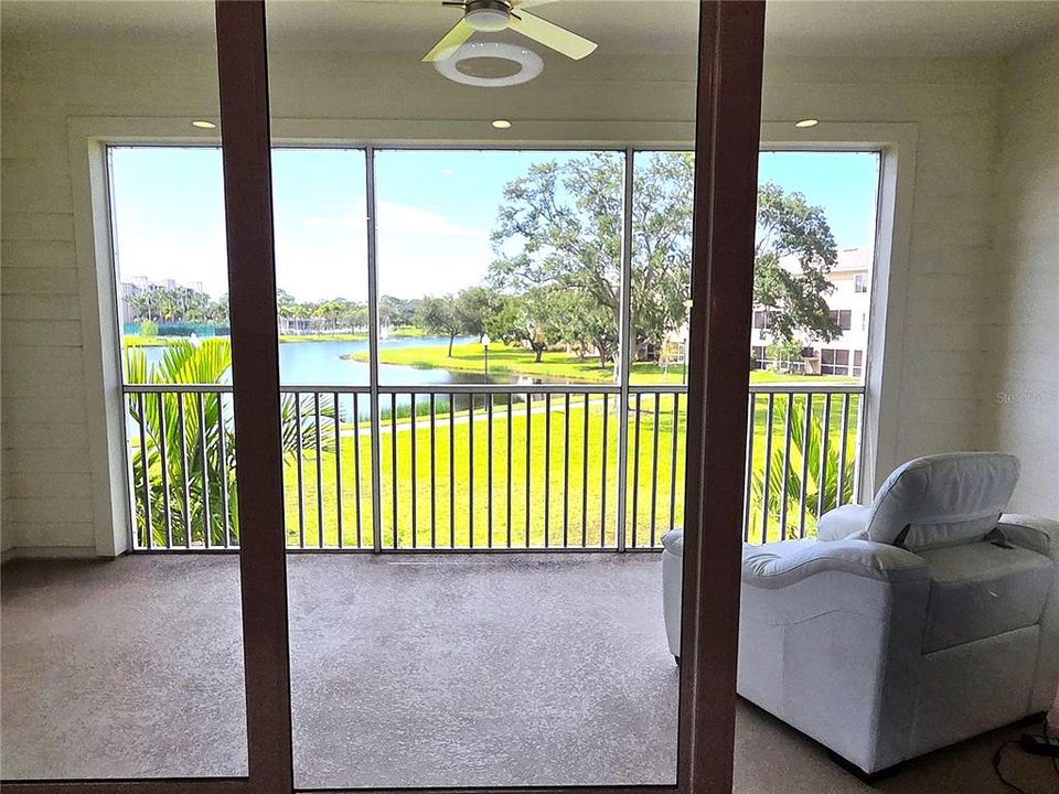 En Venta: $770,000 (3 camas, 2 baños, 2239 Pies cuadrados)