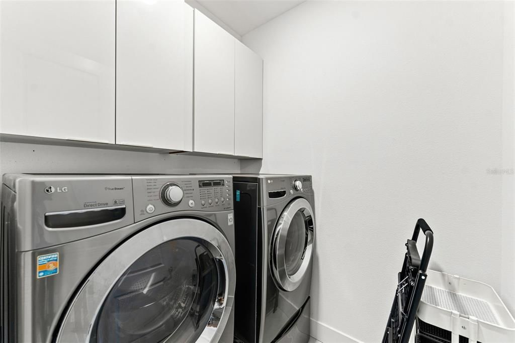 En Venta: $770,000 (3 camas, 2 baños, 2239 Pies cuadrados)