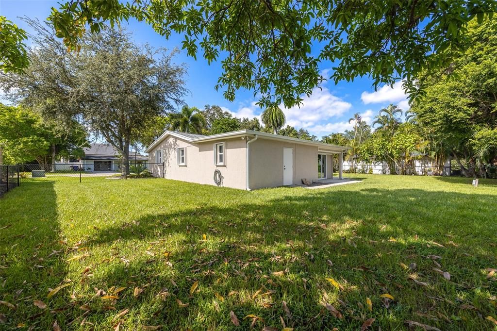 En Venta: $429,000 (3 camas, 2 baños, 1299 Pies cuadrados)