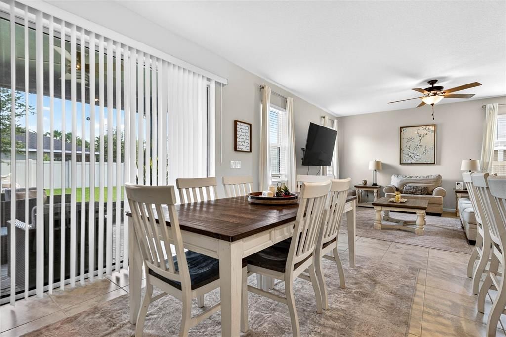 For Sale: $370,000 (3 beds, 2 baths, 1934 Square Feet)