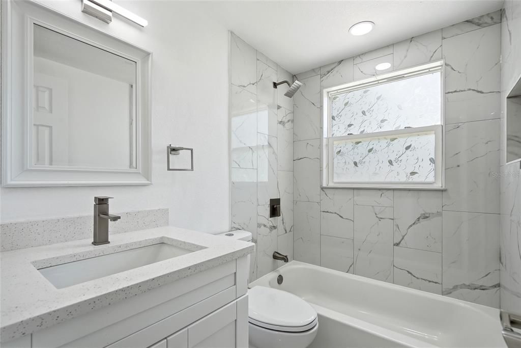 For Sale: $290,000 (3 beds, 2 baths, 1132 Square Feet)