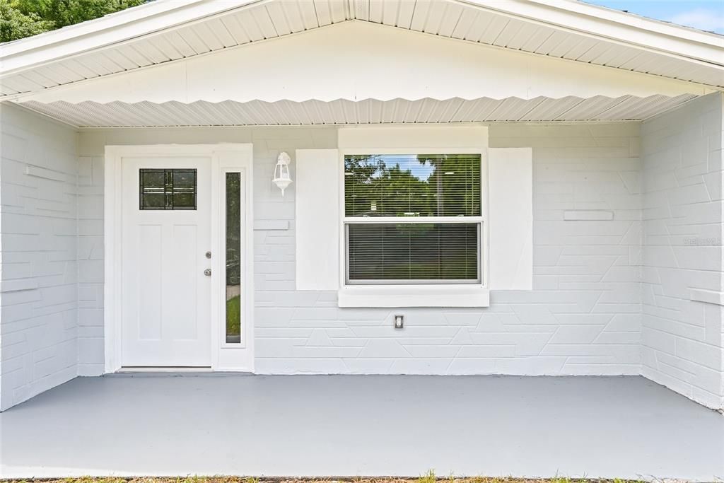 For Sale: $290,000 (3 beds, 2 baths, 1132 Square Feet)