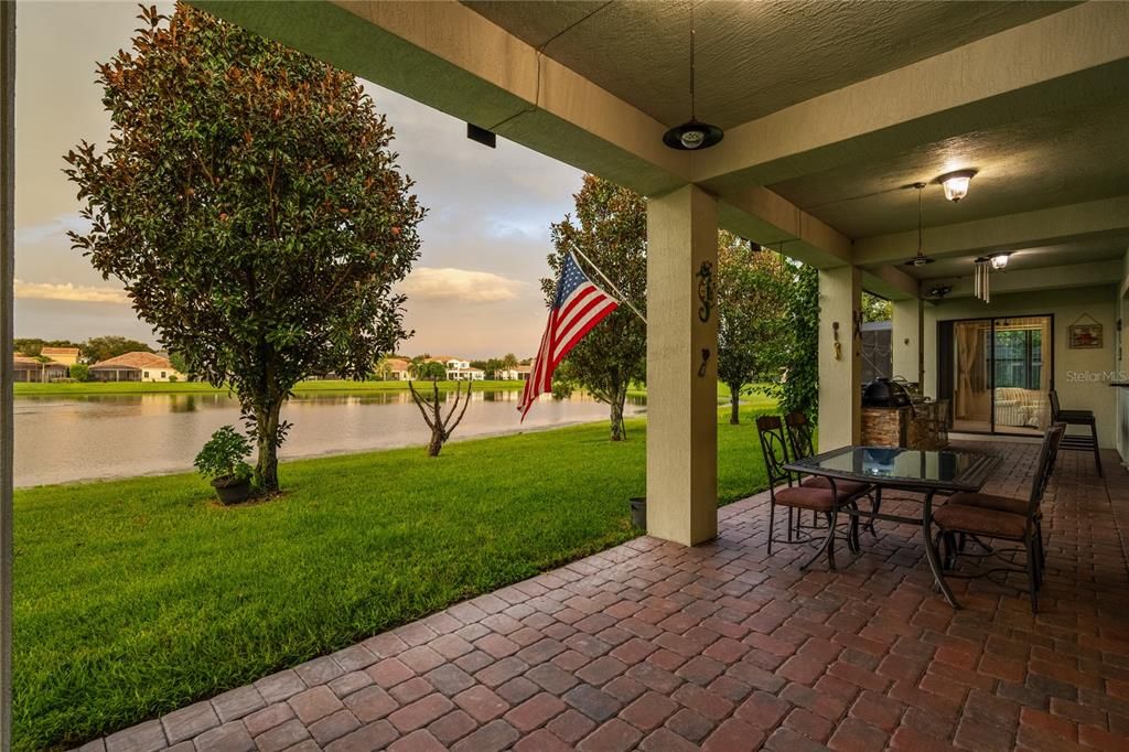 For Sale: $1,480,000 (4 beds, 3 baths, 4460 Square Feet)