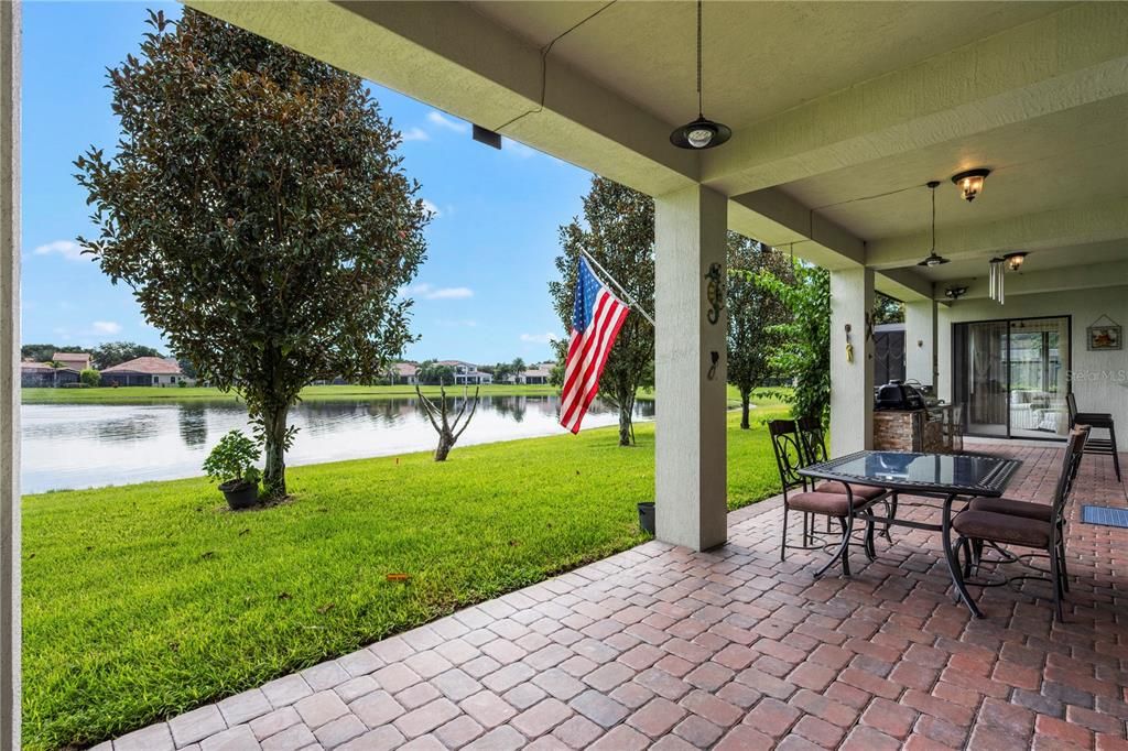 For Sale: $1,480,000 (4 beds, 3 baths, 4460 Square Feet)