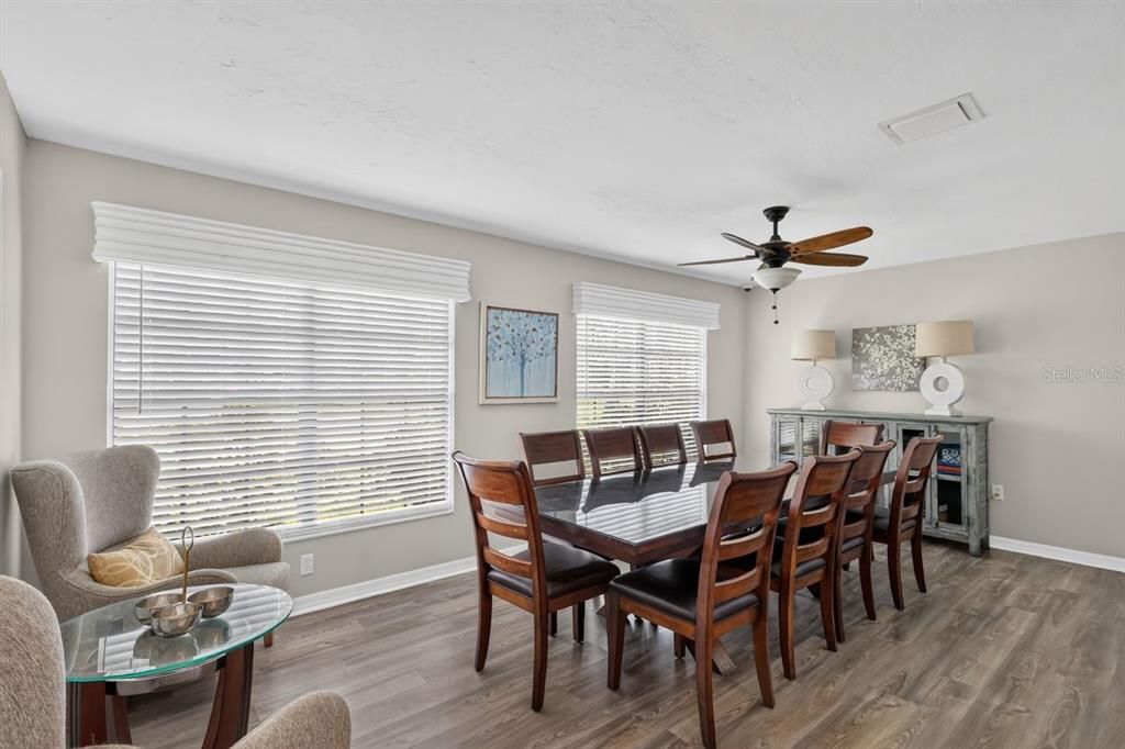 For Sale: $795,000 (4 beds, 2 baths, 2274 Square Feet)