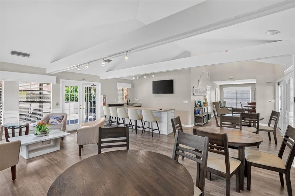 For Sale: $795,000 (4 beds, 2 baths, 2274 Square Feet)