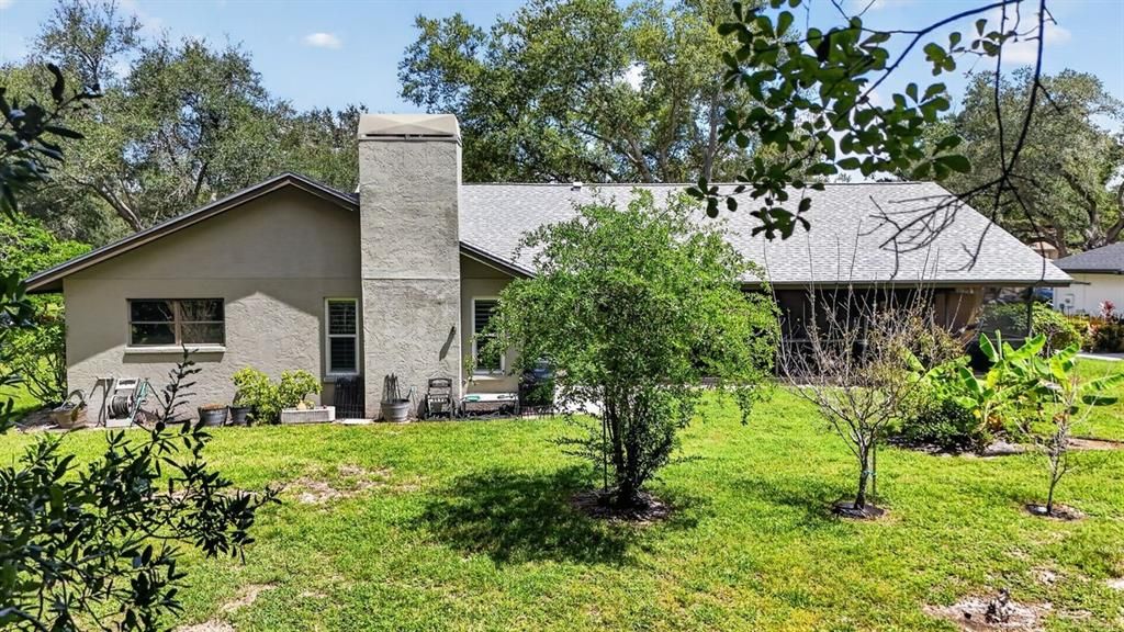 For Sale: $795,000 (4 beds, 2 baths, 2274 Square Feet)