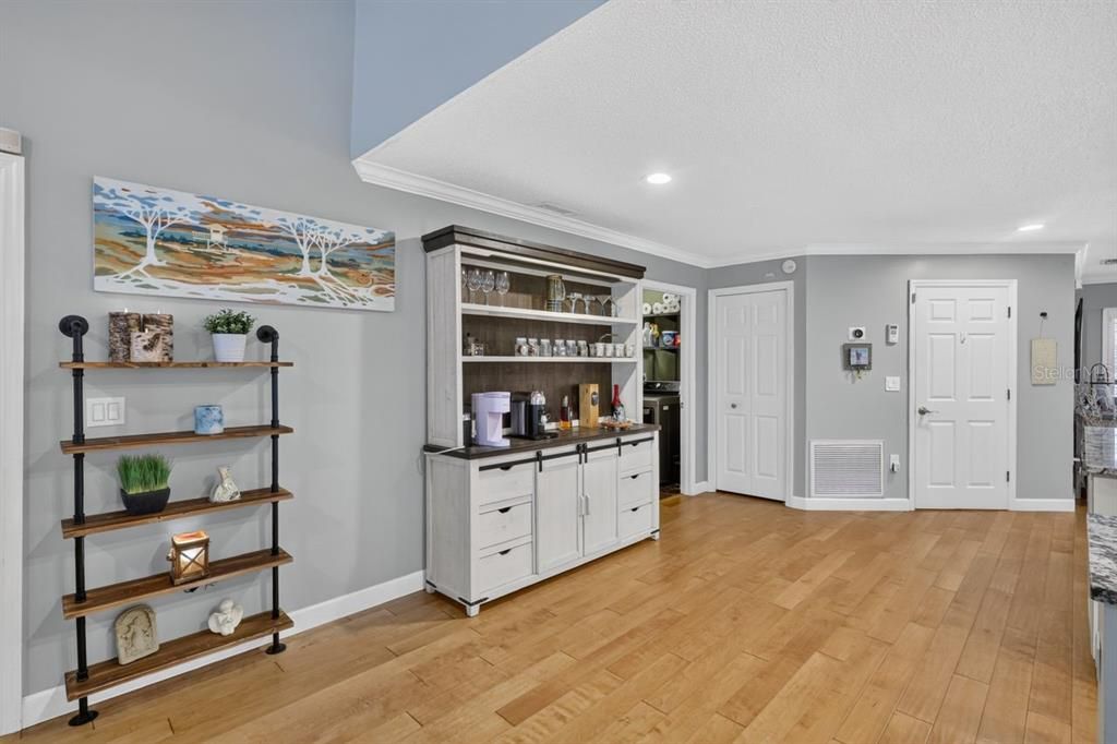 For Sale: $795,000 (4 beds, 2 baths, 2274 Square Feet)