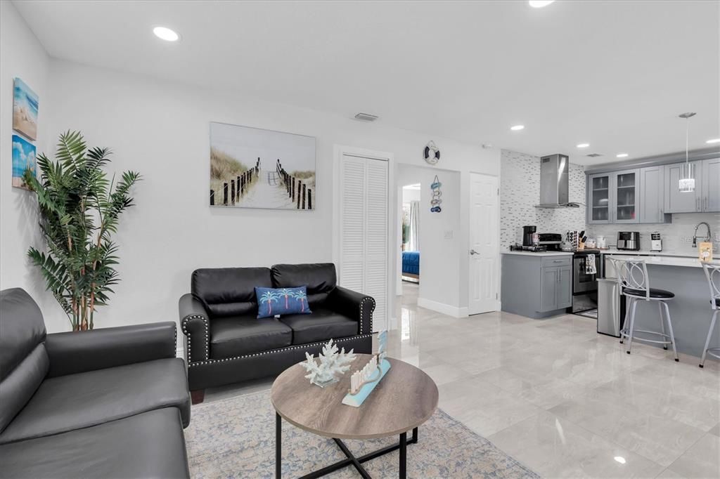 For Sale: $430,000 (3 beds, 2 baths, 1396 Square Feet)