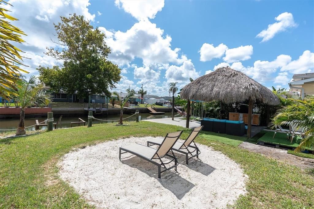 For Sale: $430,000 (3 beds, 2 baths, 1396 Square Feet)