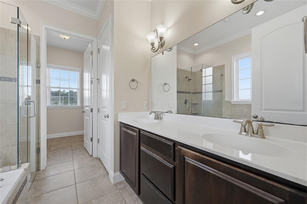 For Sale: $825,000 (4 beds, 3 baths, 2509 Square Feet)