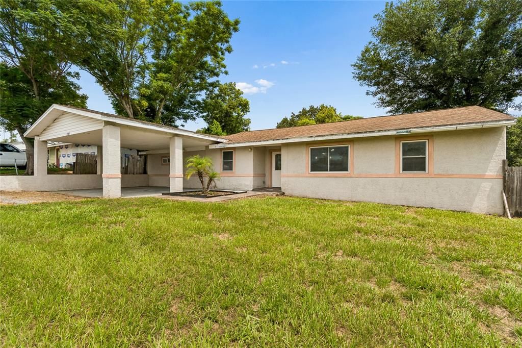 For Sale: $295,000 (3 beds, 2 baths, 1677 Square Feet)