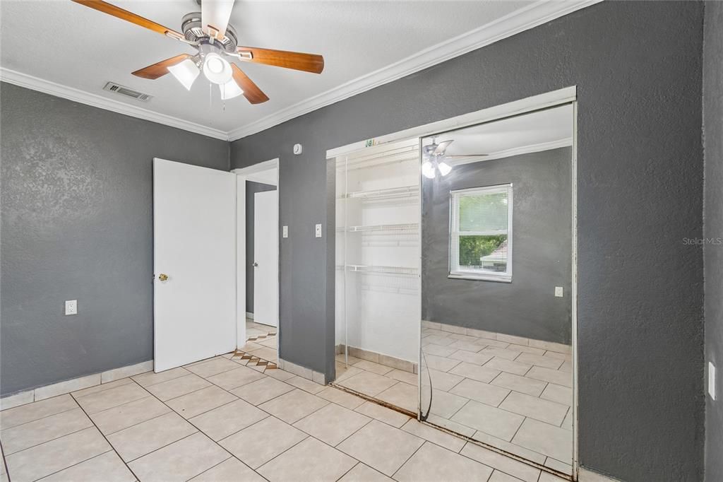 For Sale: $295,000 (3 beds, 2 baths, 1677 Square Feet)