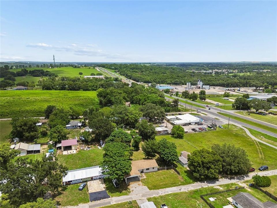 For Sale: $295,000 (3 beds, 2 baths, 1677 Square Feet)