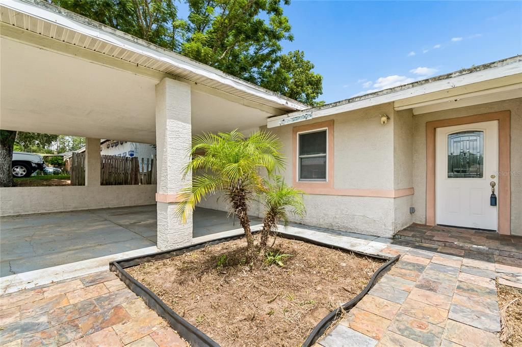 For Sale: $295,000 (3 beds, 2 baths, 1677 Square Feet)