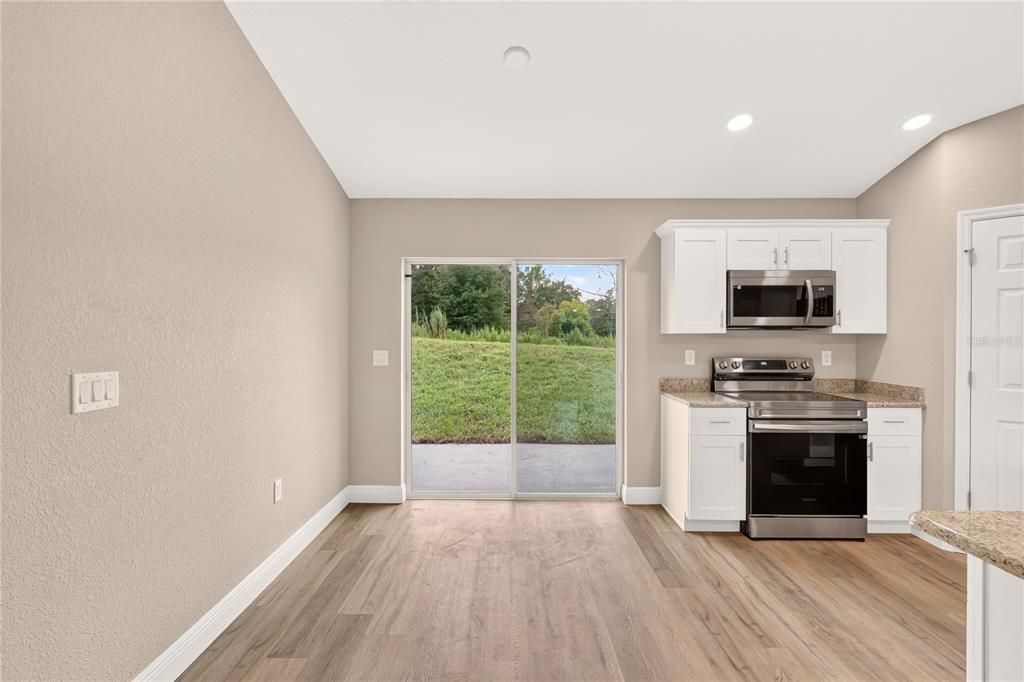 En Venta: $238,999 (3 camas, 2 baños, 1286 Pies cuadrados)