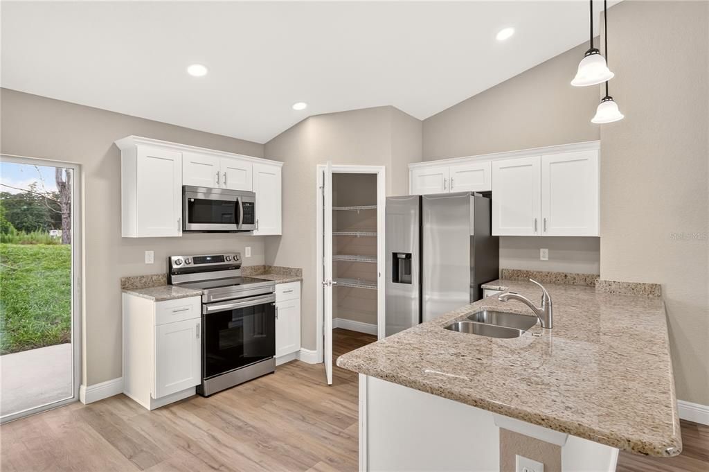En Venta: $238,999 (3 camas, 2 baños, 1286 Pies cuadrados)