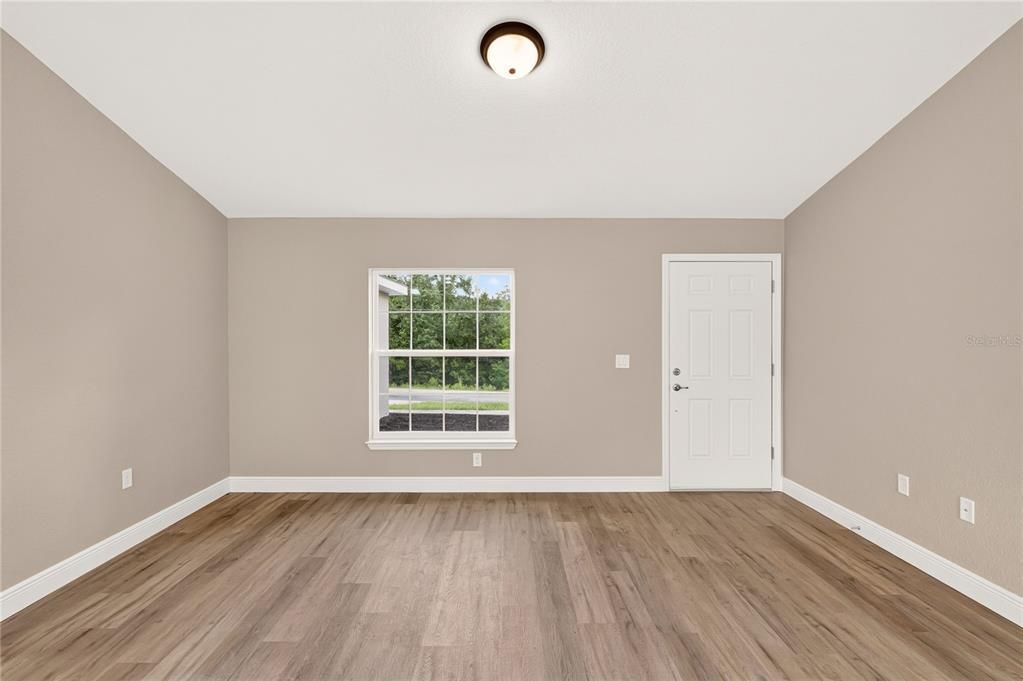 En Venta: $238,999 (3 camas, 2 baños, 1286 Pies cuadrados)