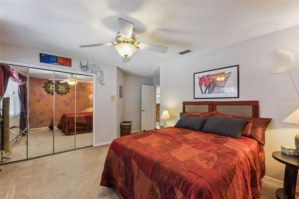 For Sale: $525,000 (3 beds, 3 baths, 2209 Square Feet)