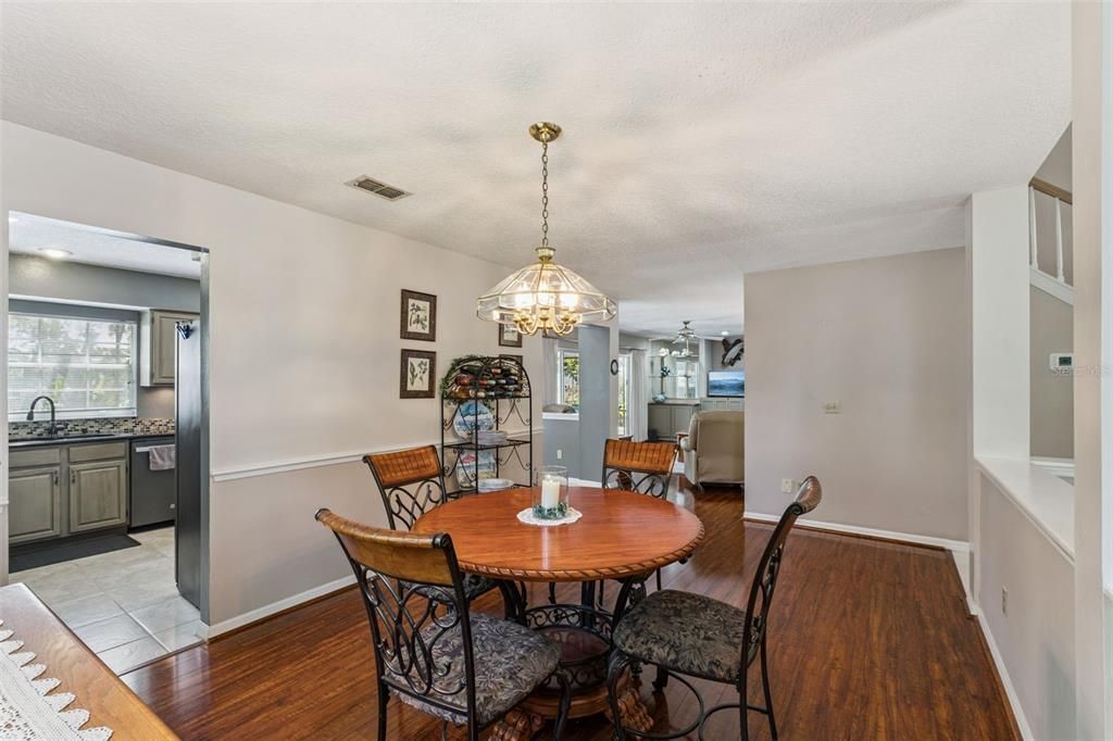 For Sale: $525,000 (3 beds, 3 baths, 2209 Square Feet)