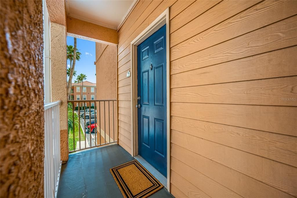For Rent: $1,950 (1 beds, 1 baths, 780 Square Feet)