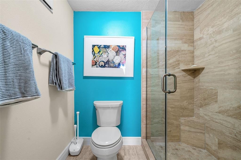В аренду: $6,000 (2 спален, 2 ванн, 1280 Квадратных фут)