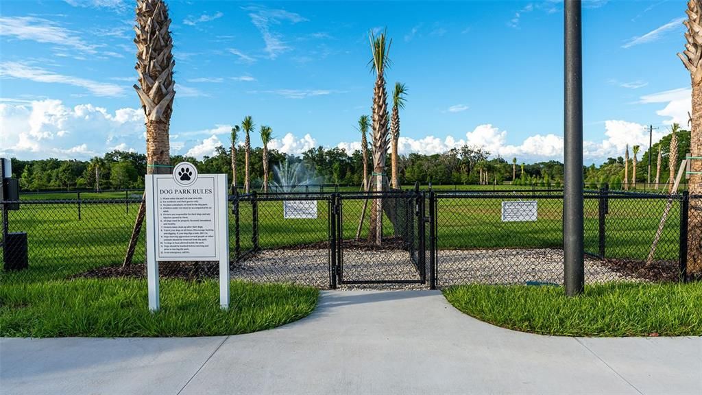 For Sale: $389,900 (4 beds, 2 baths, 1827 Square Feet)
