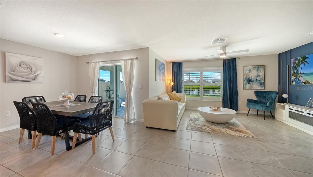For Sale: $389,900 (4 beds, 2 baths, 1827 Square Feet)