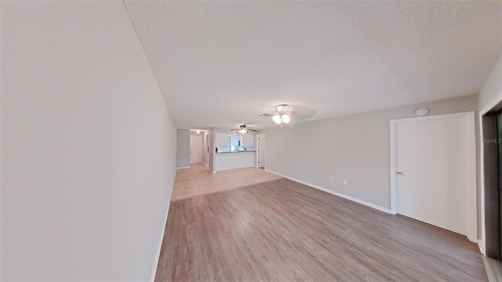 For Rent: $1,395 (2 beds, 2 baths, 1343 Square Feet)