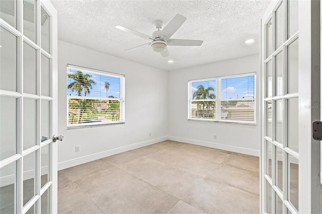 For Sale: $1,350,000 (3 beds, 3 baths, 3060 Square Feet)