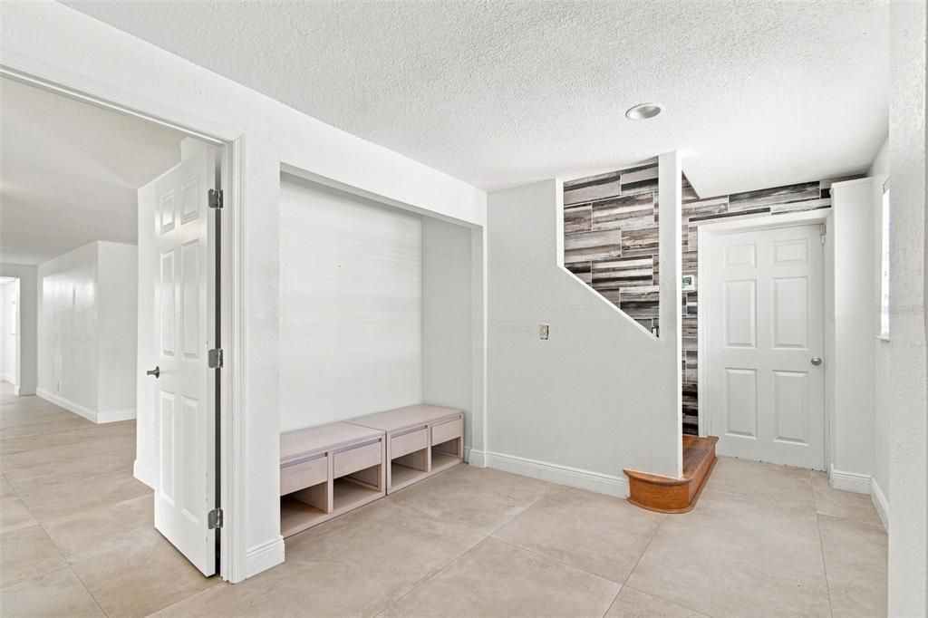 For Sale: $1,350,000 (3 beds, 3 baths, 3060 Square Feet)