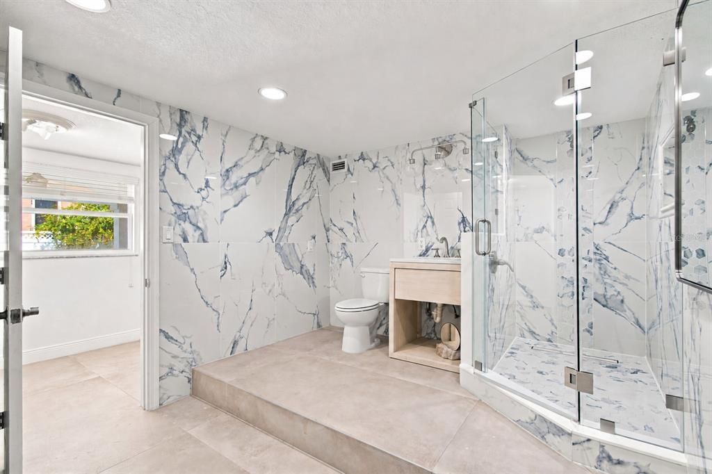 For Sale: $1,350,000 (3 beds, 3 baths, 3060 Square Feet)