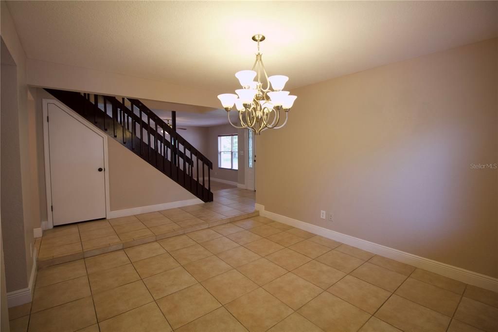 For Rent: $3,250 (3 beds, 2 baths, 2286 Square Feet)
