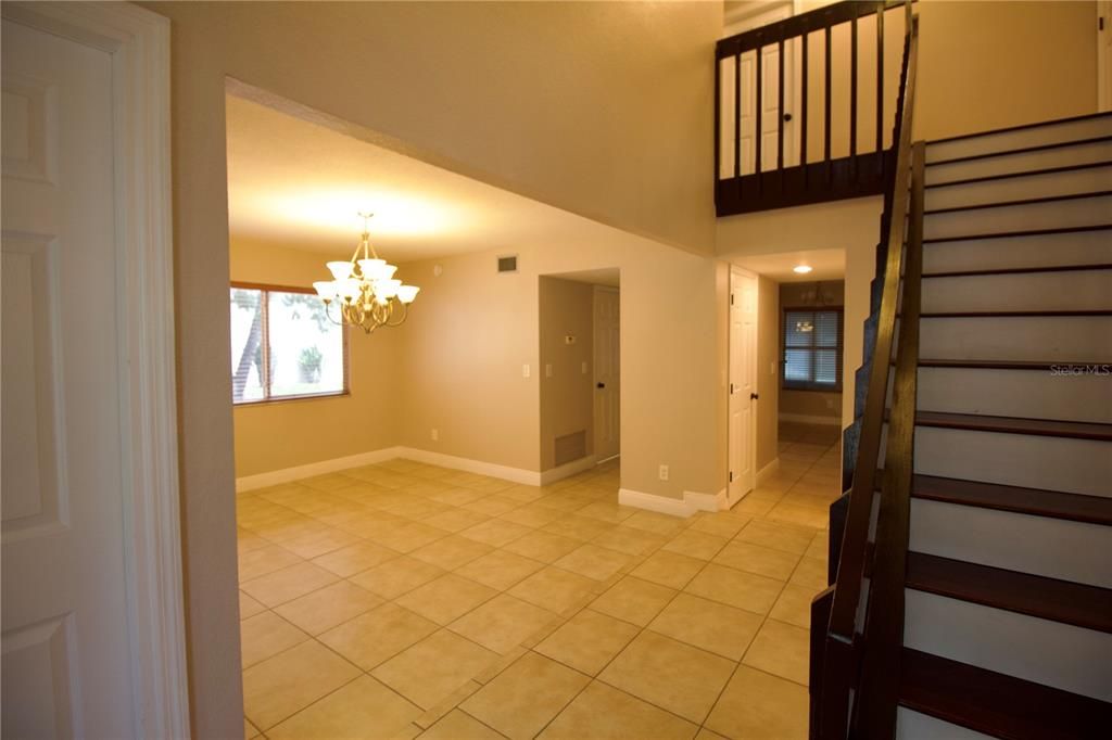 For Rent: $3,250 (3 beds, 2 baths, 2286 Square Feet)