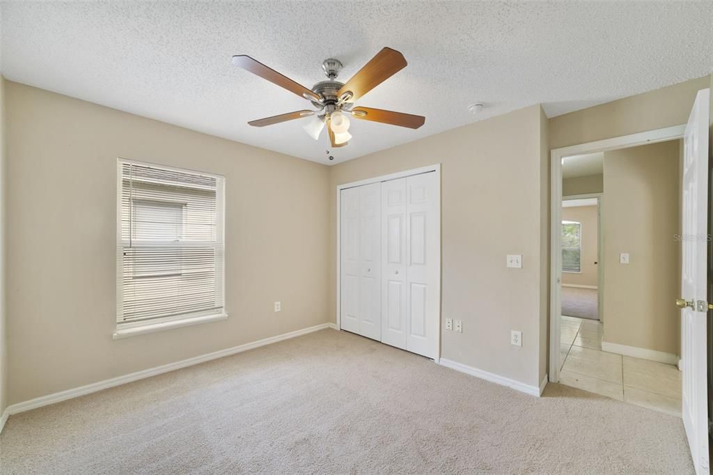 For Sale: $325,000 (3 beds, 2 baths, 1303 Square Feet)