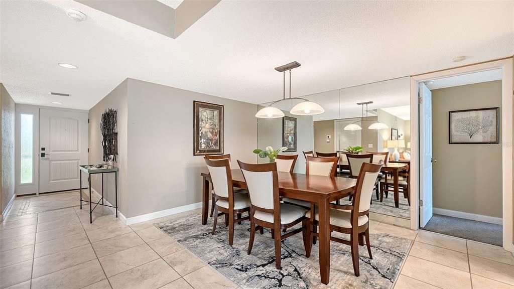 For Sale: $625,000 (2 beds, 2 baths, 1650 Square Feet)