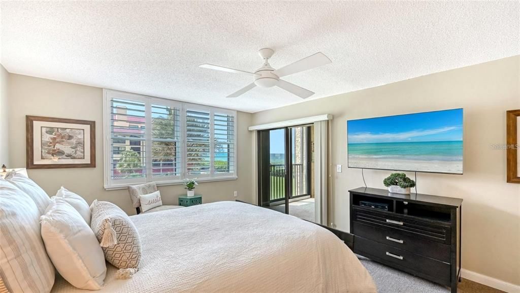 For Sale: $625,000 (2 beds, 2 baths, 1650 Square Feet)