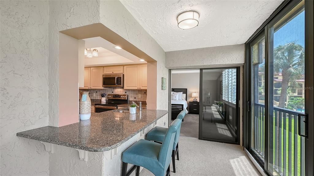 For Sale: $625,000 (2 beds, 2 baths, 1650 Square Feet)