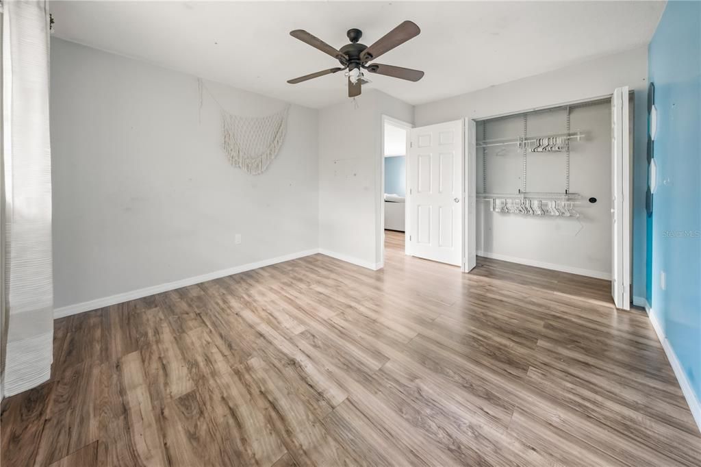 For Sale: $394,900 (4 beds, 2 baths, 1608 Square Feet)