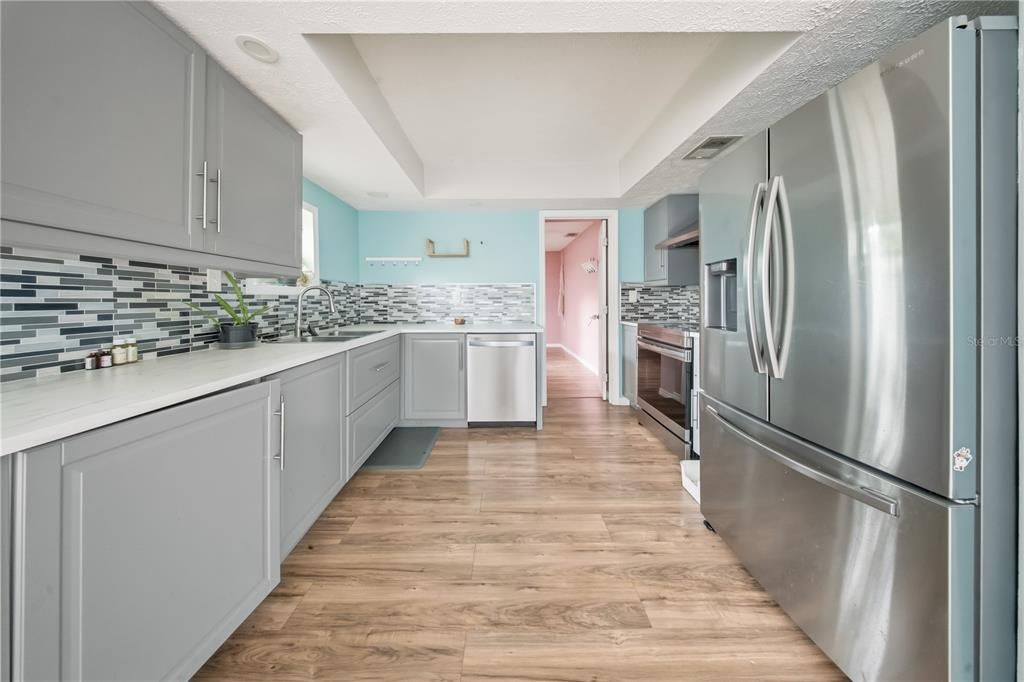 For Sale: $394,900 (4 beds, 2 baths, 1608 Square Feet)