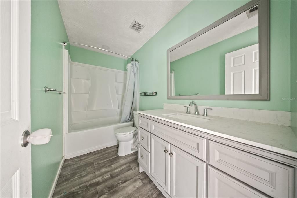 For Sale: $394,900 (4 beds, 2 baths, 1608 Square Feet)