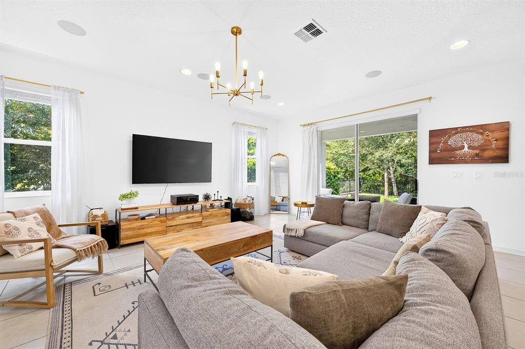 For Sale: $579,500 (4 beds, 3 baths, 2919 Square Feet)