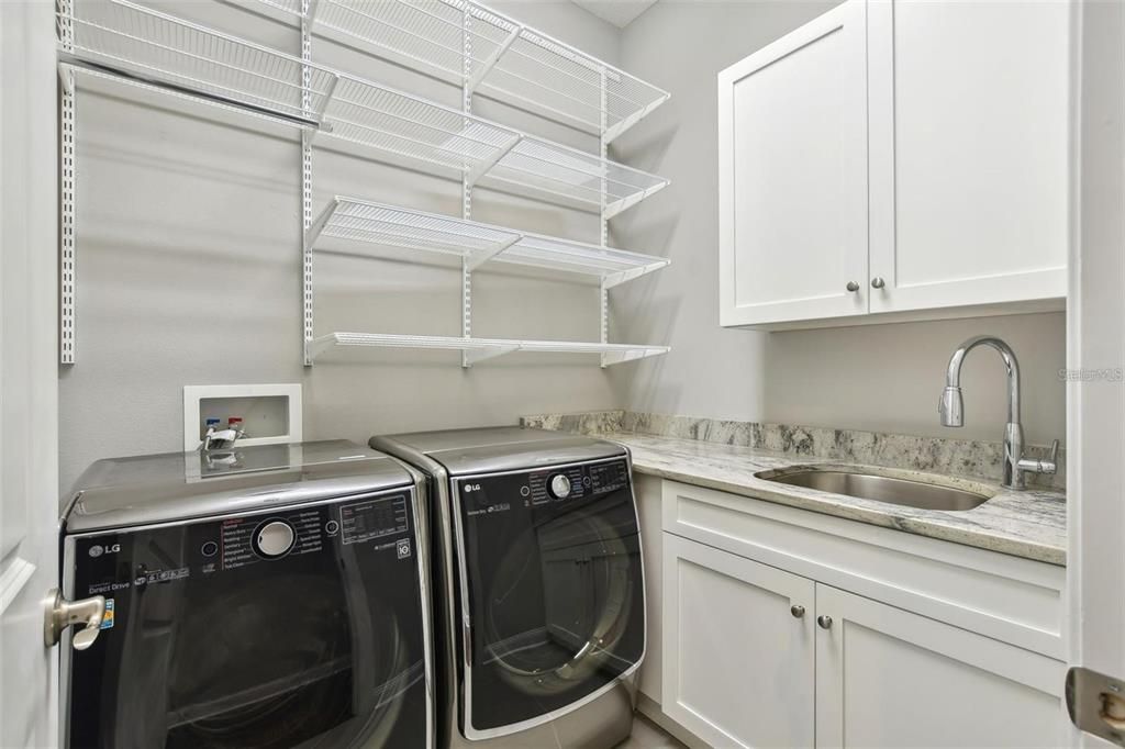 For Rent: $5,500 (4 beds, 3 baths, 2319 Square Feet)