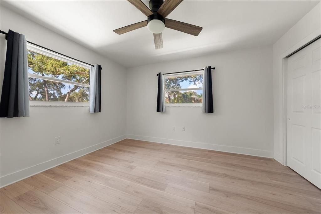 En Venta: $1,179,000 (4 camas, 3 baños, 2914 Pies cuadrados)
