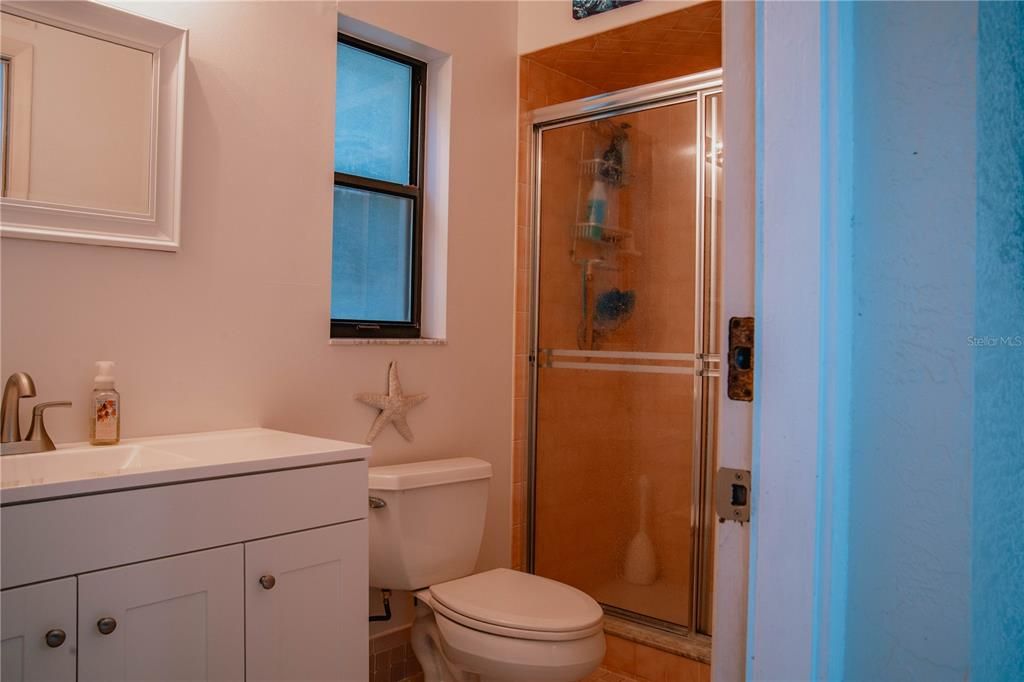 For Sale: $469,000 (3 beds, 3 baths, 1947 Square Feet)