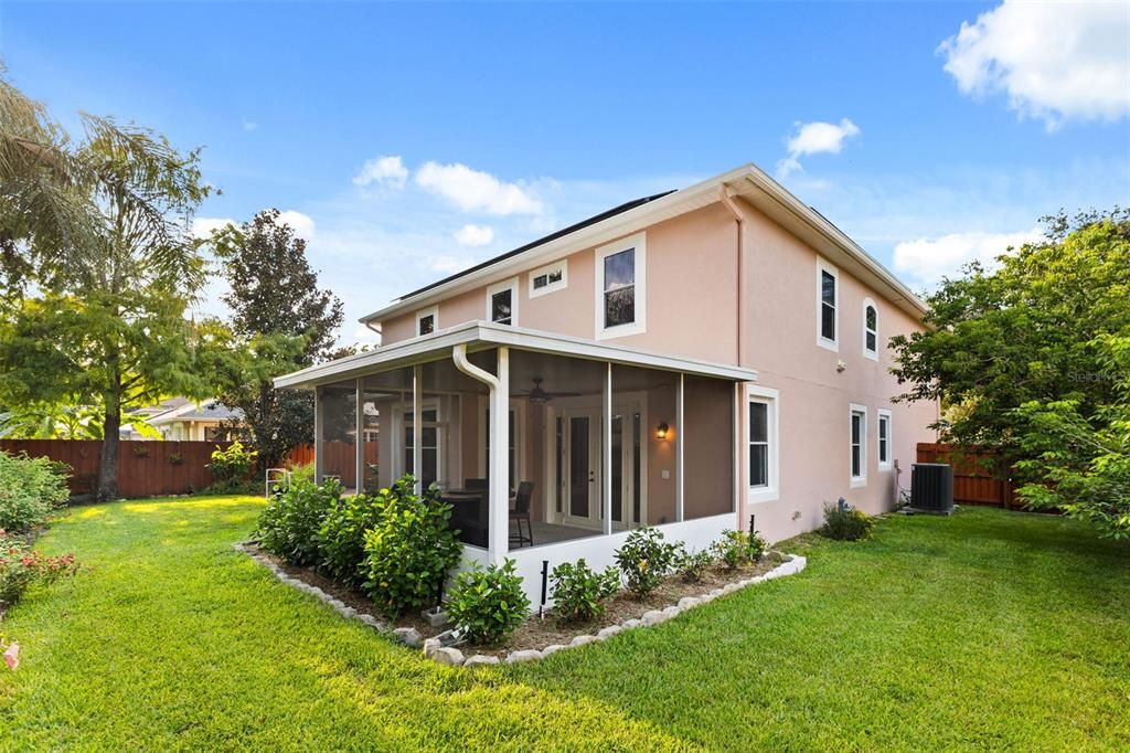 En Venta: $599,000 (4 camas, 2 baños, 2952 Pies cuadrados)