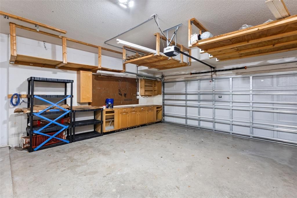 En Venta: $599,000 (4 camas, 2 baños, 2952 Pies cuadrados)