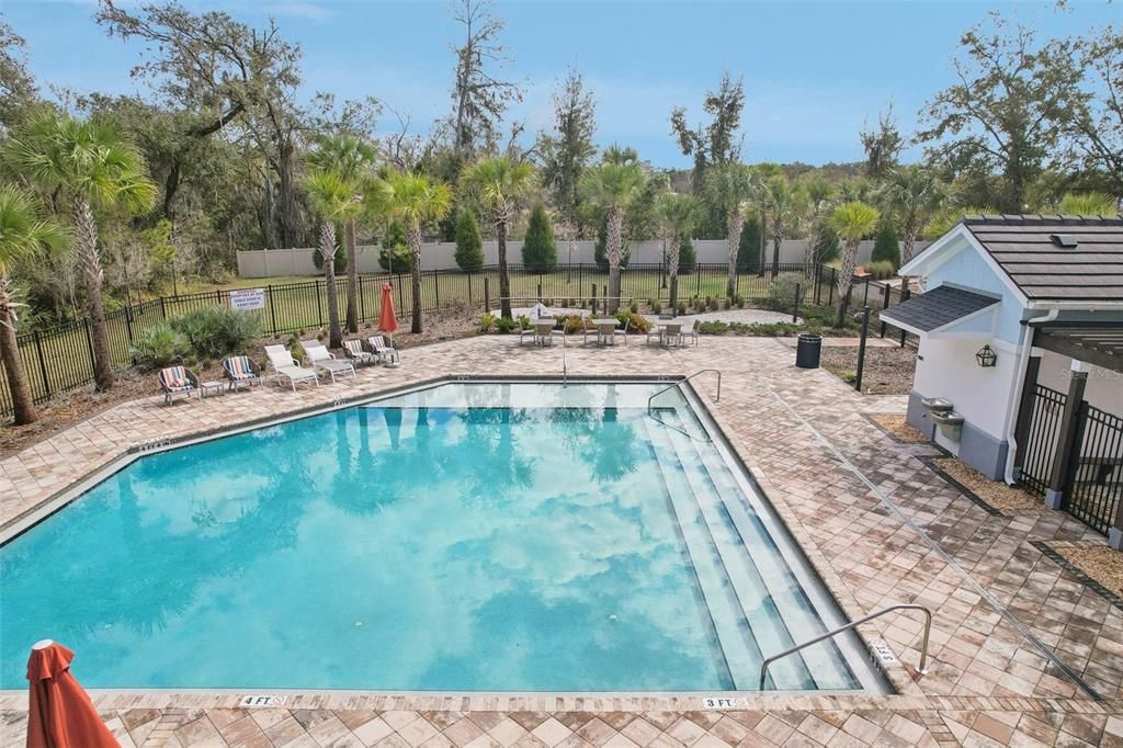 En Venta: $299,900 (3 camas, 2 baños, 1703 Pies cuadrados)