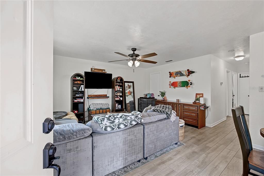 En Venta: $124,900 (2 camas, 1 baños, 900 Pies cuadrados)